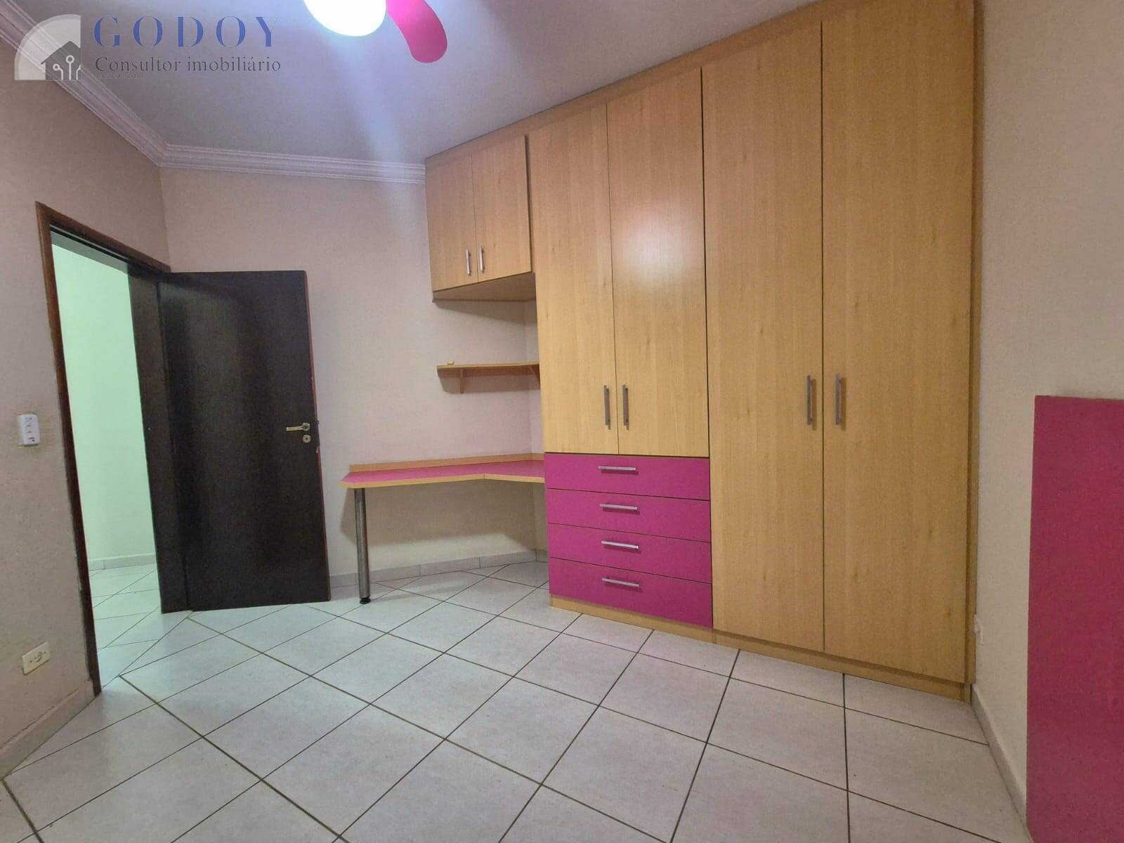 Casa de Condomínio à venda e aluguel com 3 quartos, 224m² - Foto 26
