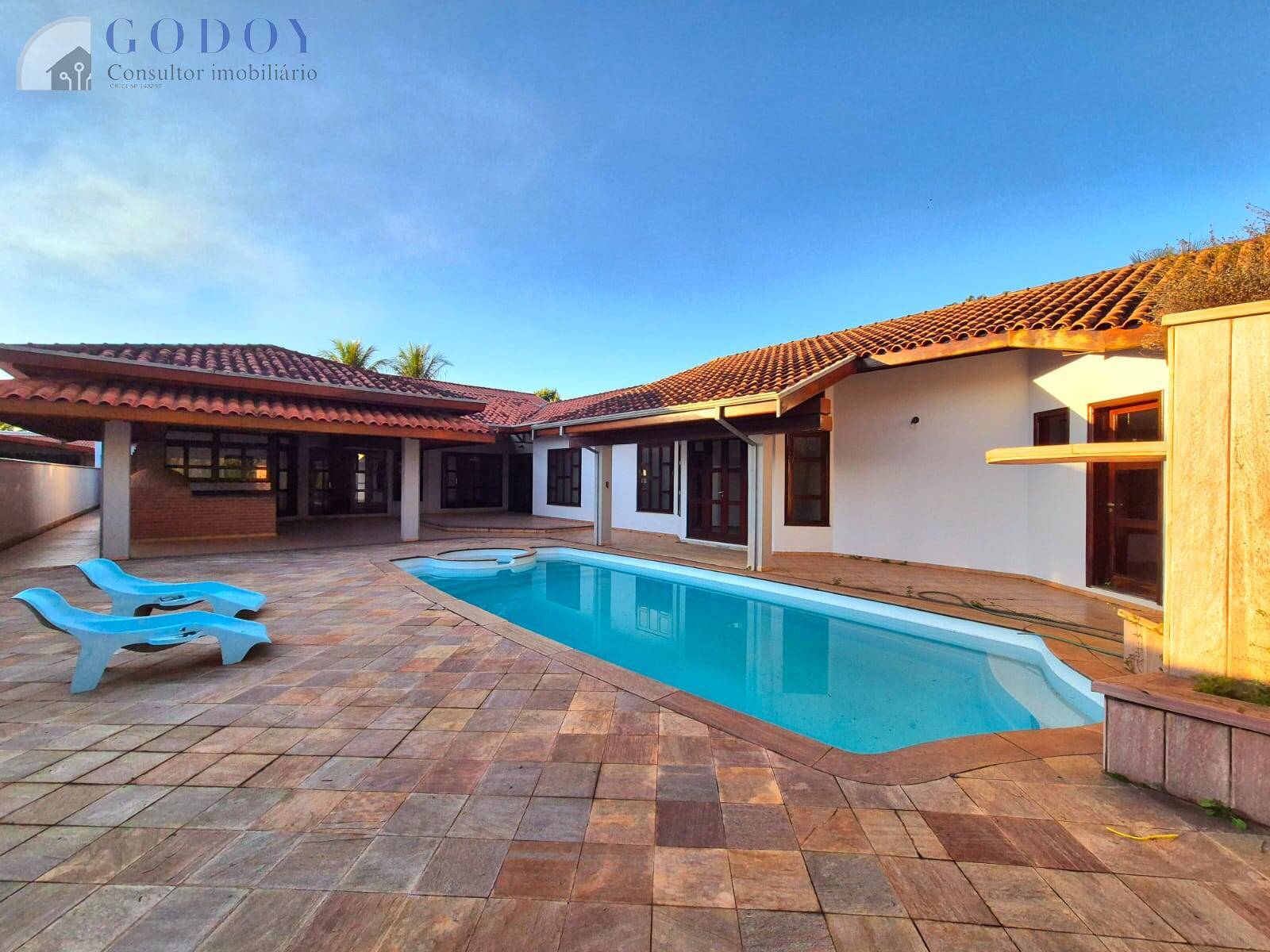 Casa à venda e aluguel com 4 quartos, 600m² - Foto 5