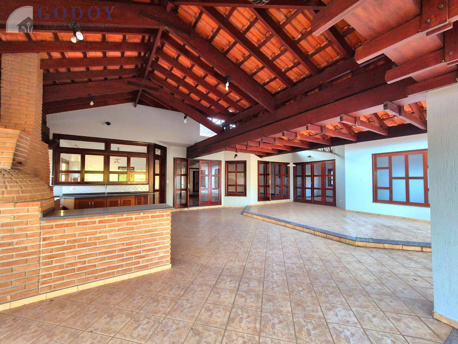 Casa à venda e aluguel com 4 quartos, 600m² - Foto 7