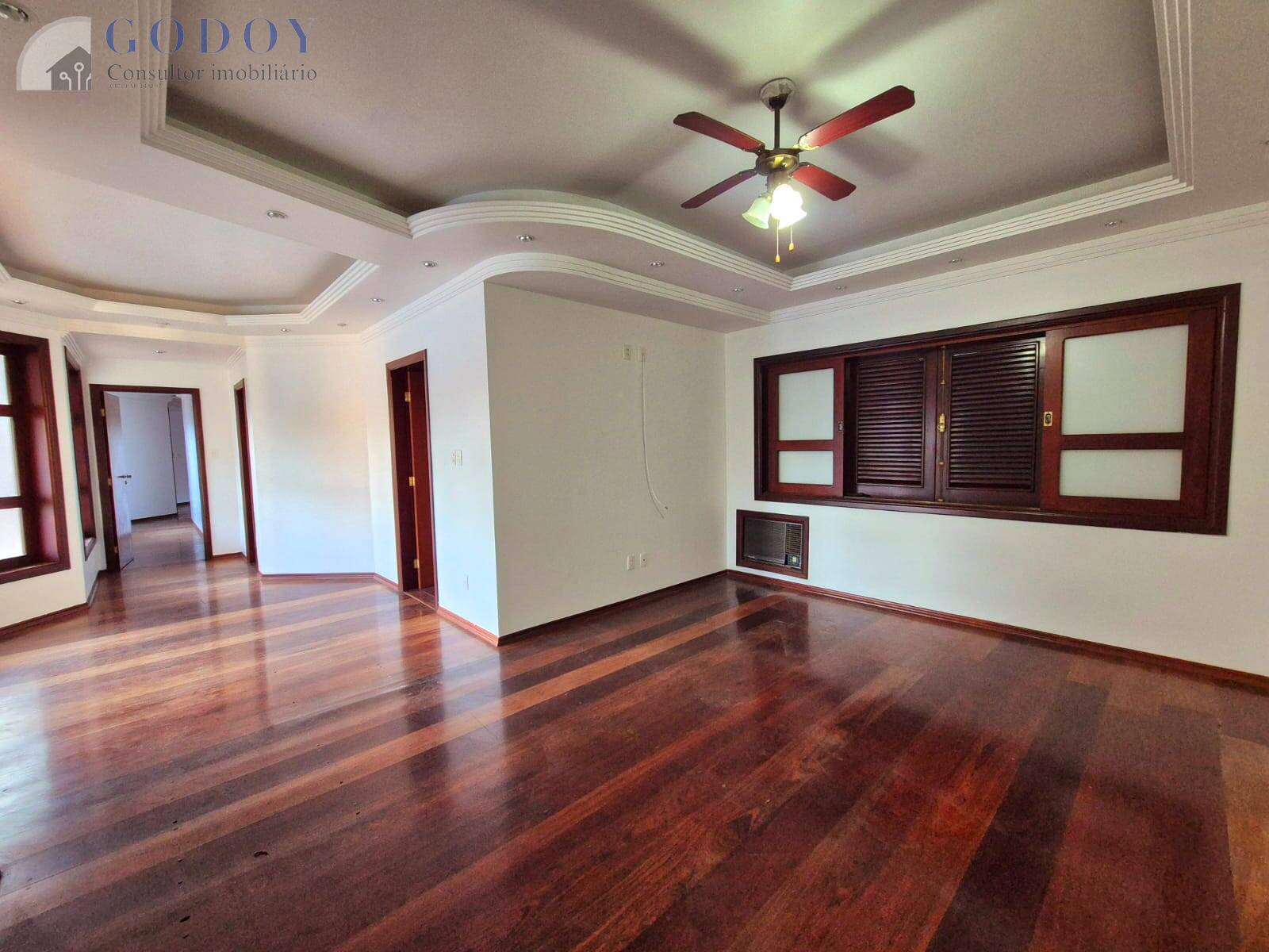 Casa à venda e aluguel com 4 quartos, 600m² - Foto 17
