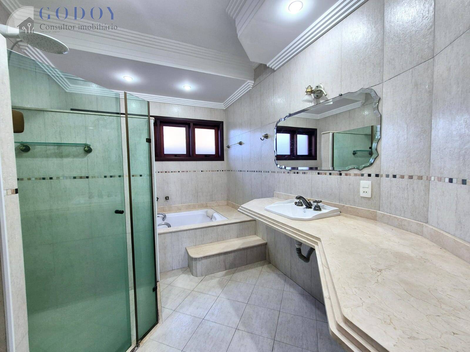 Casa à venda e aluguel com 4 quartos, 600m² - Foto 25