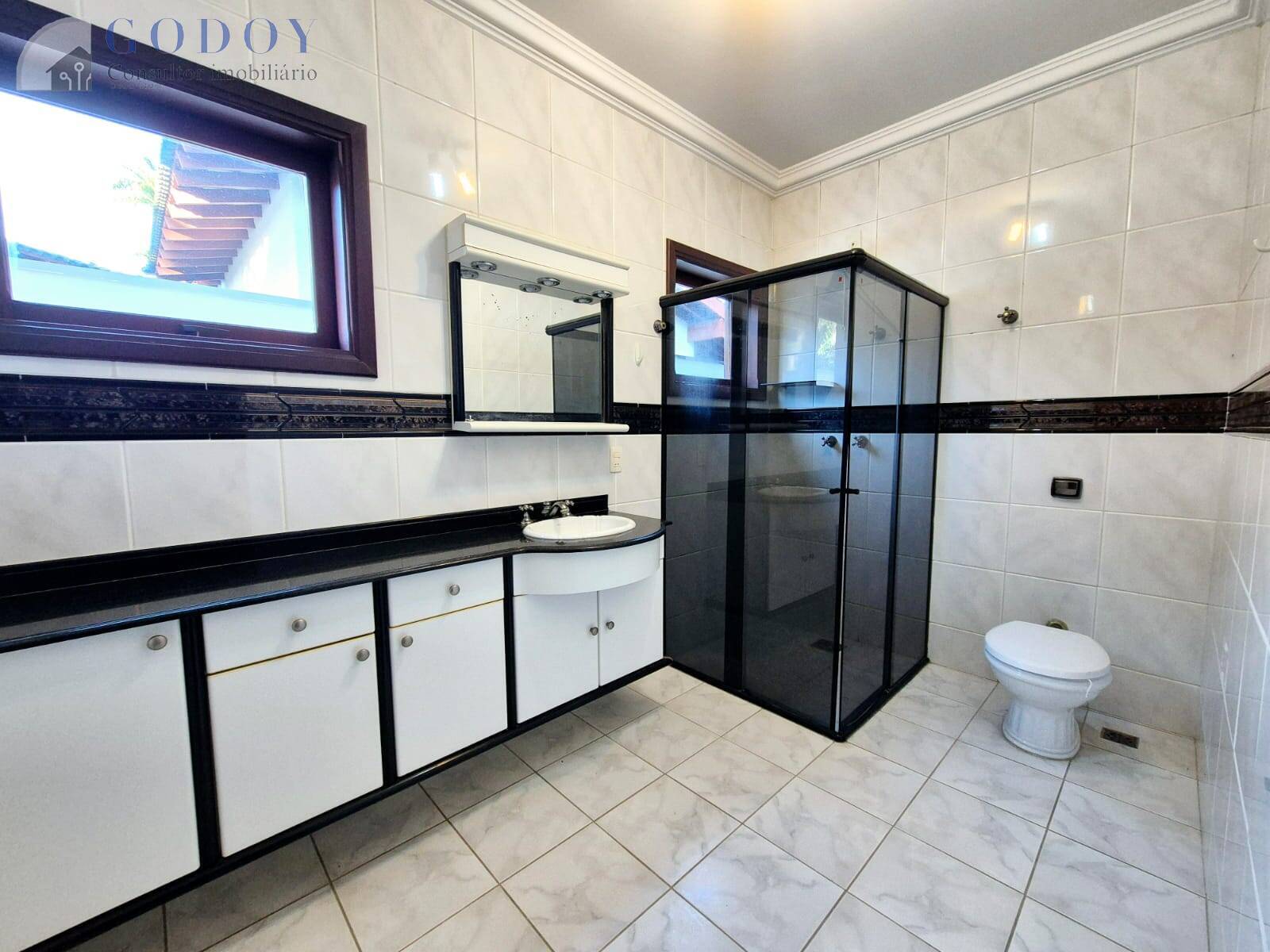 Casa à venda e aluguel com 4 quartos, 600m² - Foto 32