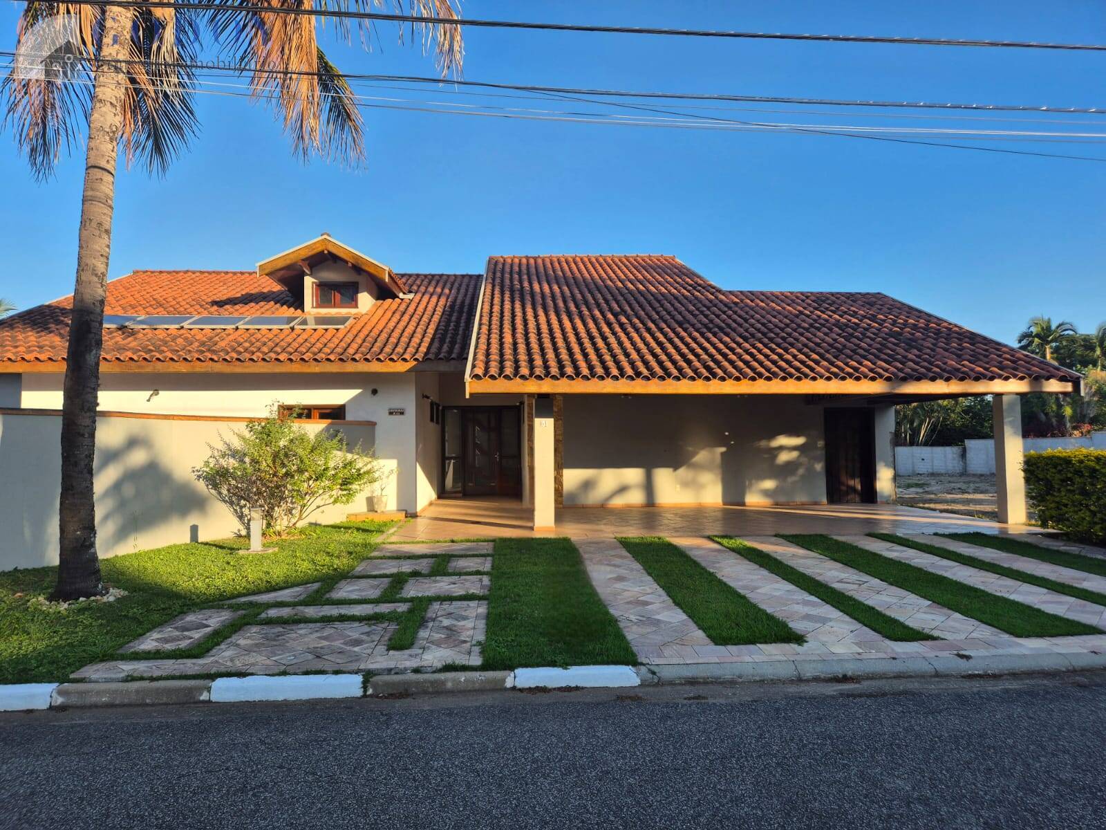 Casa à venda e aluguel com 4 quartos, 600m² - Foto 44
