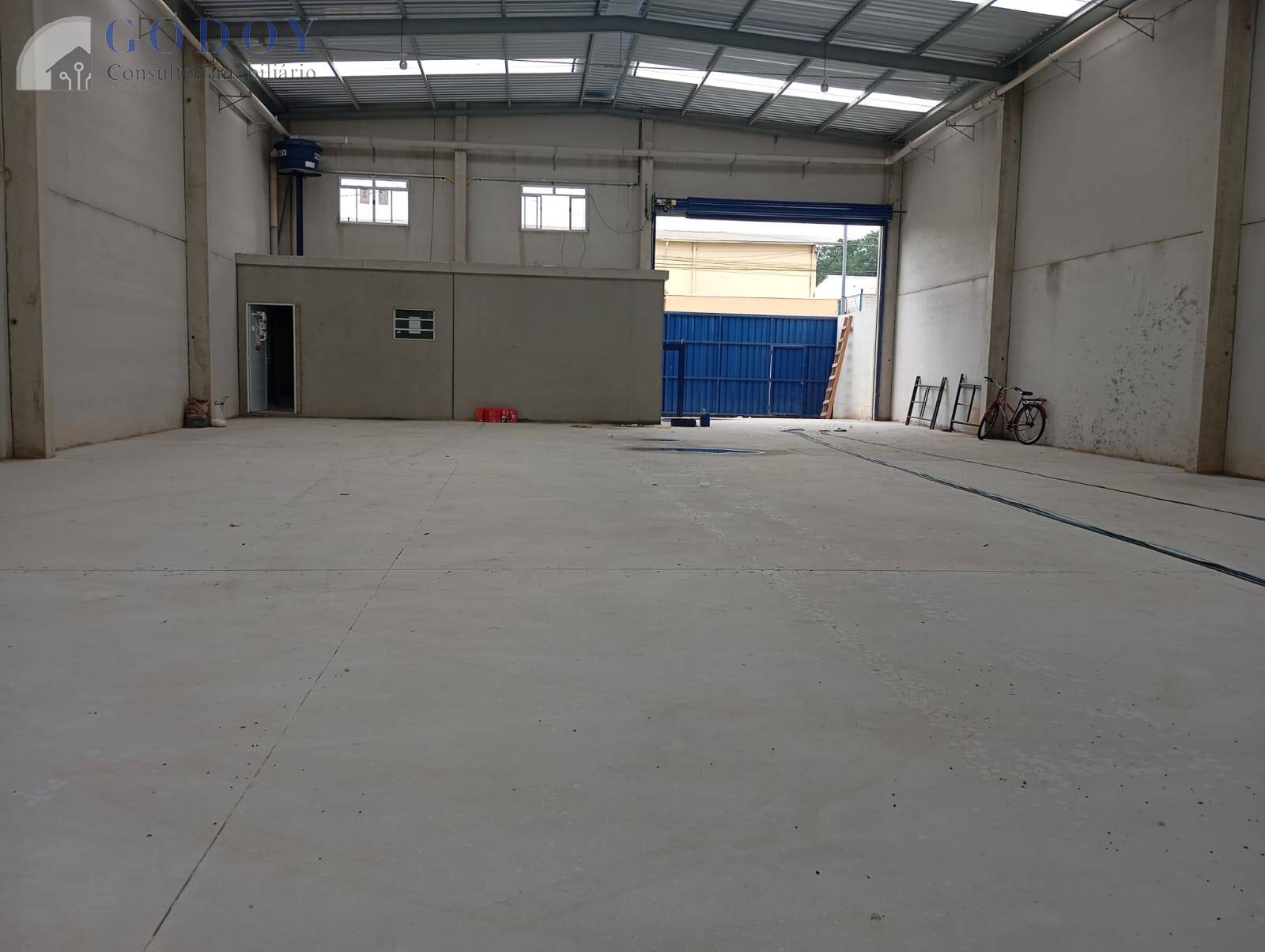 Depósito-Galpão-Armazém para alugar, 450m² - Foto 4