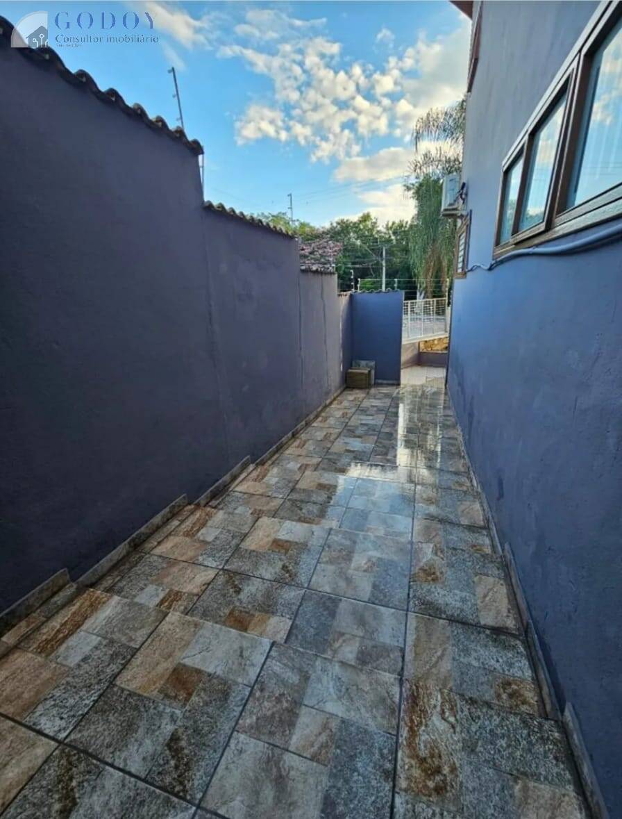 Casa, 4 quartos, 230 m² - Foto 3