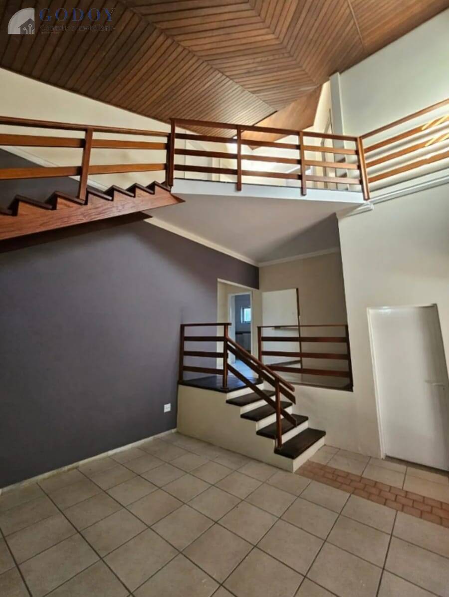 Casa, 4 quartos, 230 m² - Foto 4