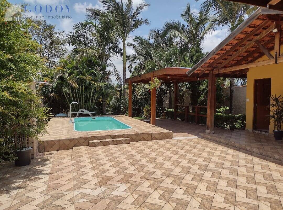 Chácara à venda com 3 quartos, 160m² - Foto 4