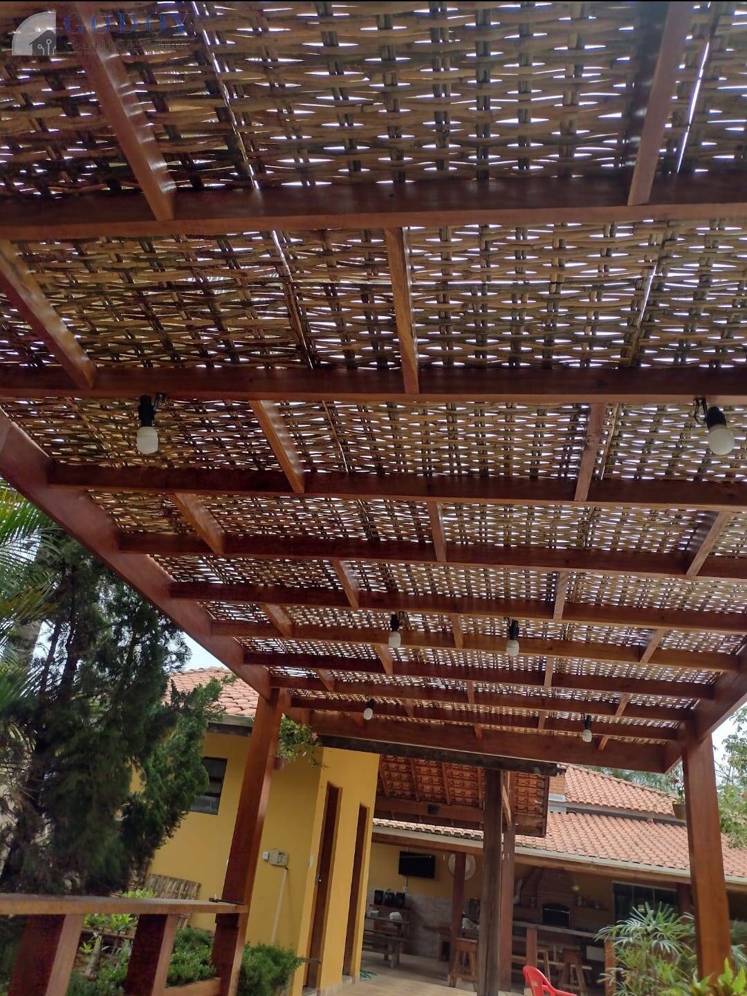 Chácara à venda com 3 quartos, 160m² - Foto 9