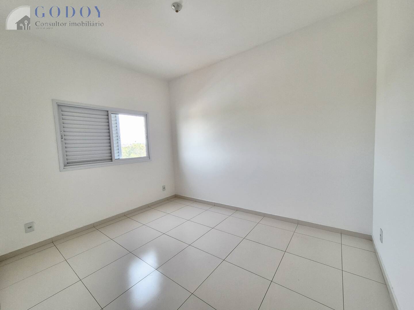 Apartamento à venda com 2 quartos, 68m² - Foto 13