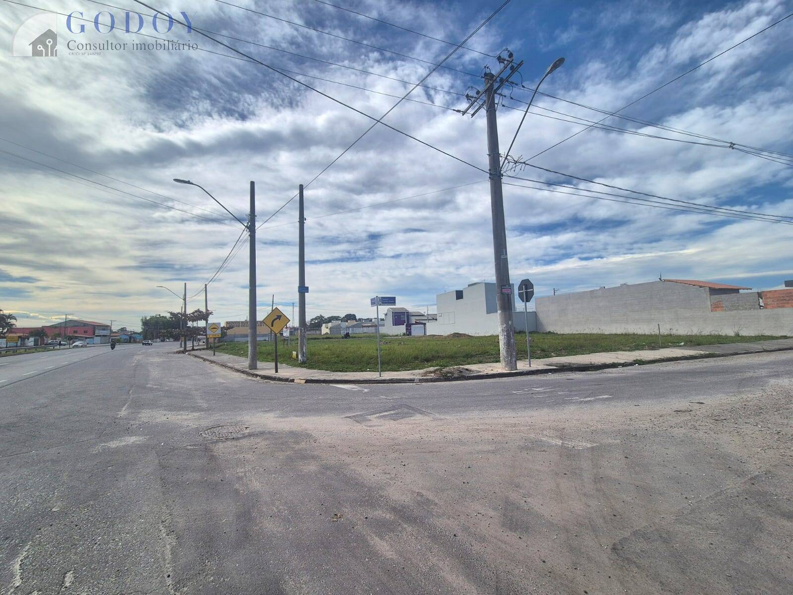 Terreno à venda, 1015m² - Foto 4