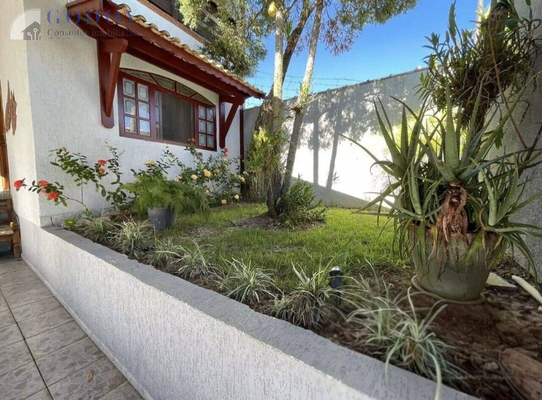 Sobrado, 3 quartos, 257 m² - Foto 2