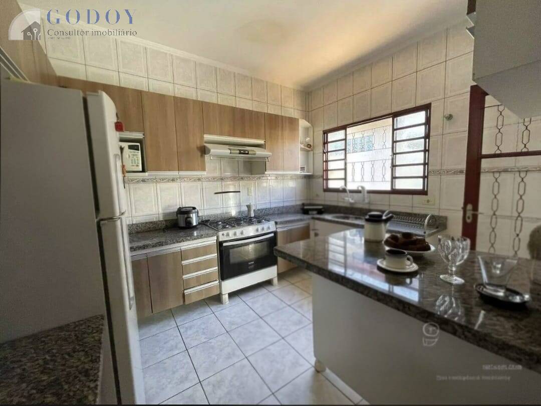 Sobrado, 3 quartos, 257 m² - Foto 8