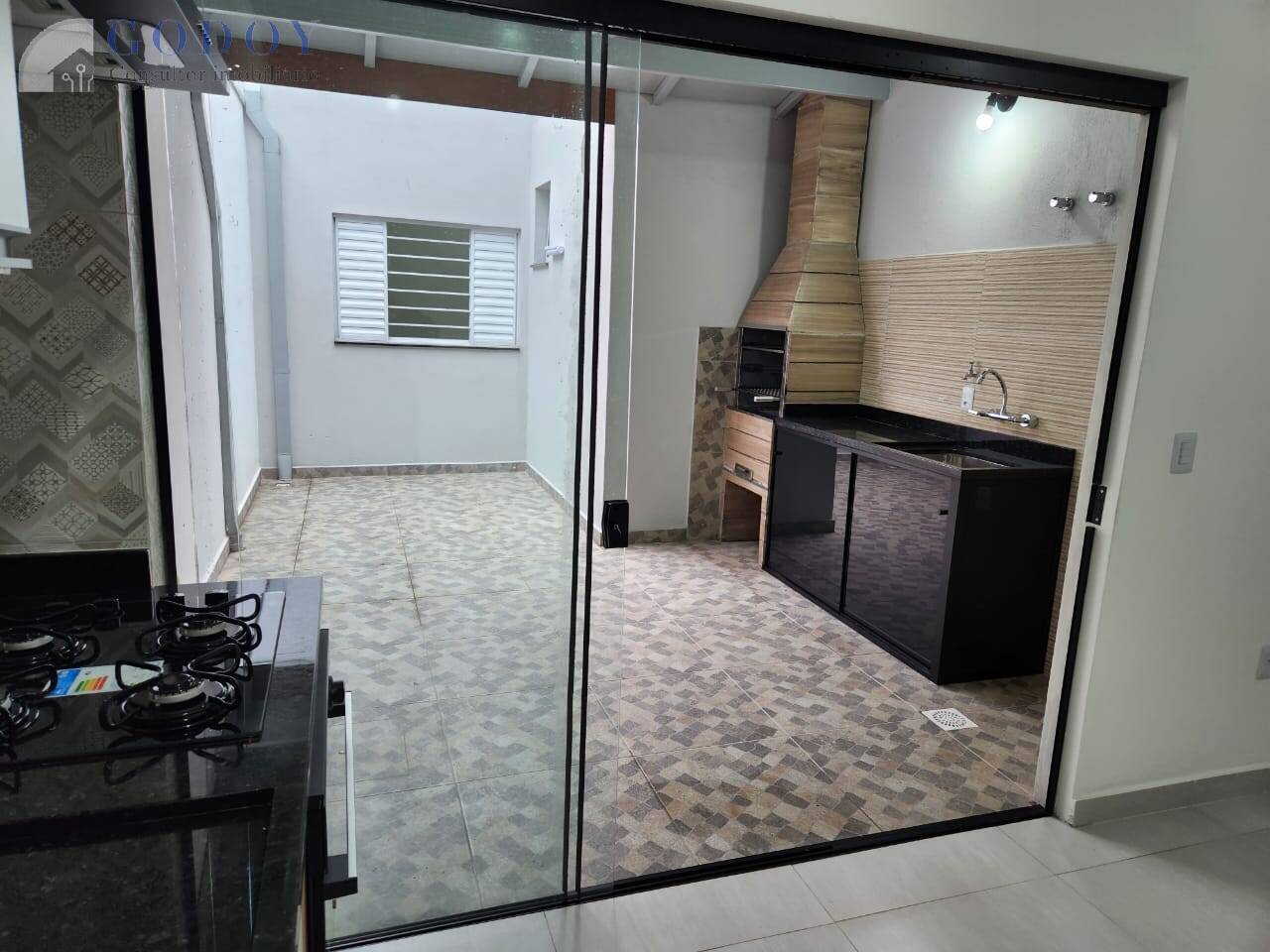 Casa à venda com 3 quartos, 98m² - Foto 18