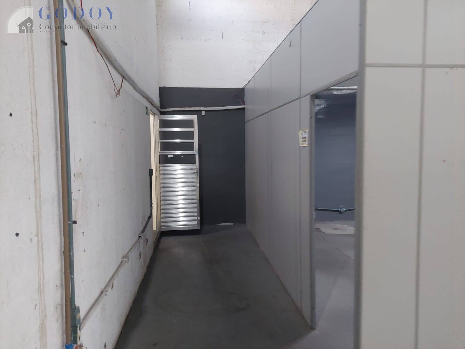 Depósito-Galpão-Armazém para alugar, 825m² - Foto 6