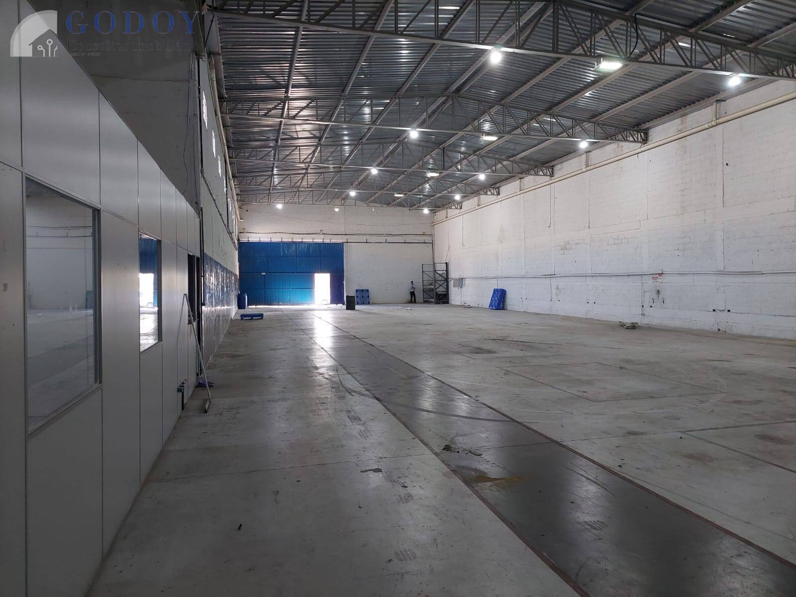 Depósito-Galpão-Armazém para alugar, 825m² - Foto 2