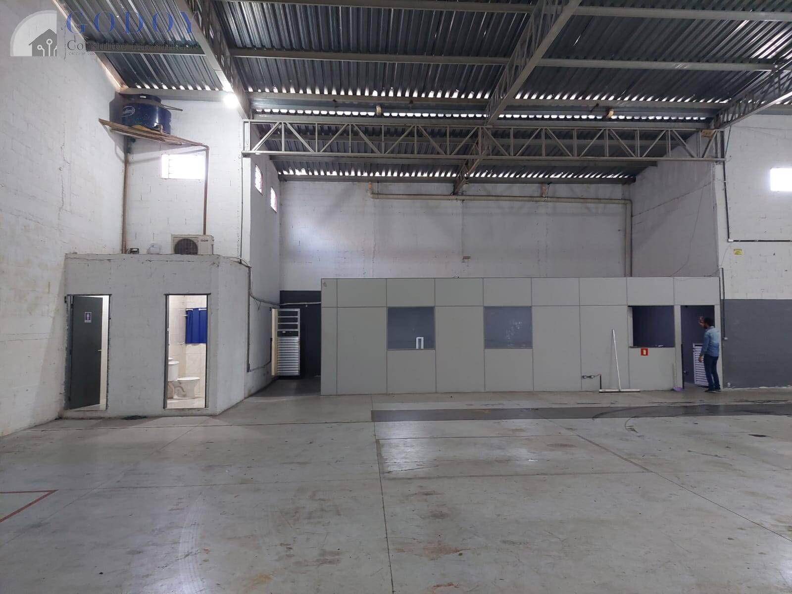 Depósito-Galpão-Armazém para alugar, 825m² - Foto 4