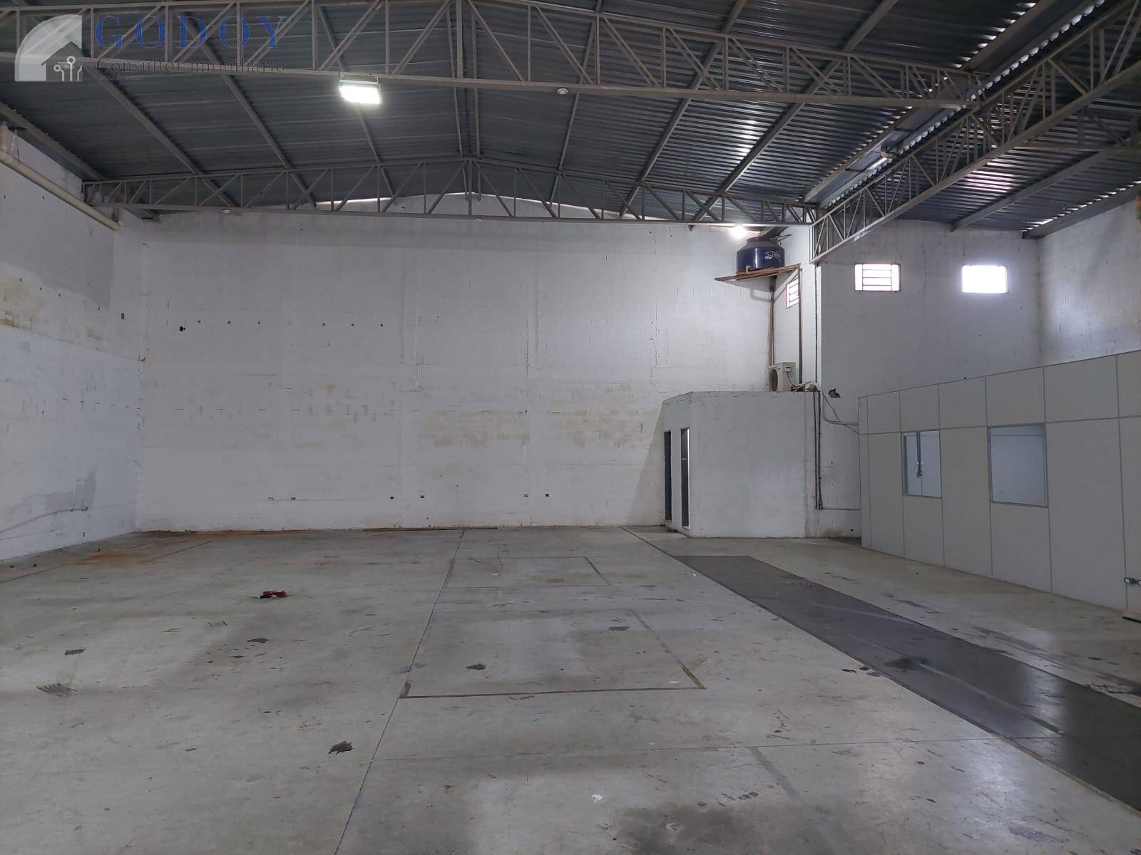 Depósito-Galpão-Armazém para alugar, 825m² - Foto 7
