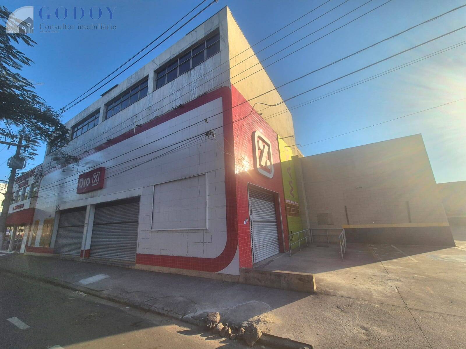 Depósito-Galpão-Armazém para alugar, 1300m² - Foto 5