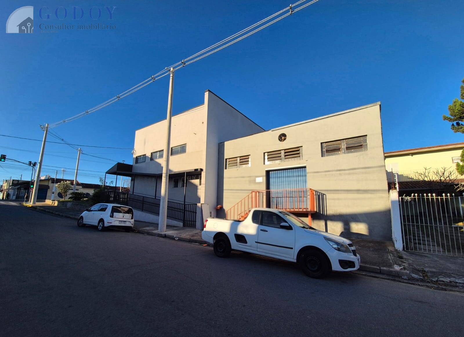 Depósito-Galpão, 183 m² - Foto 1