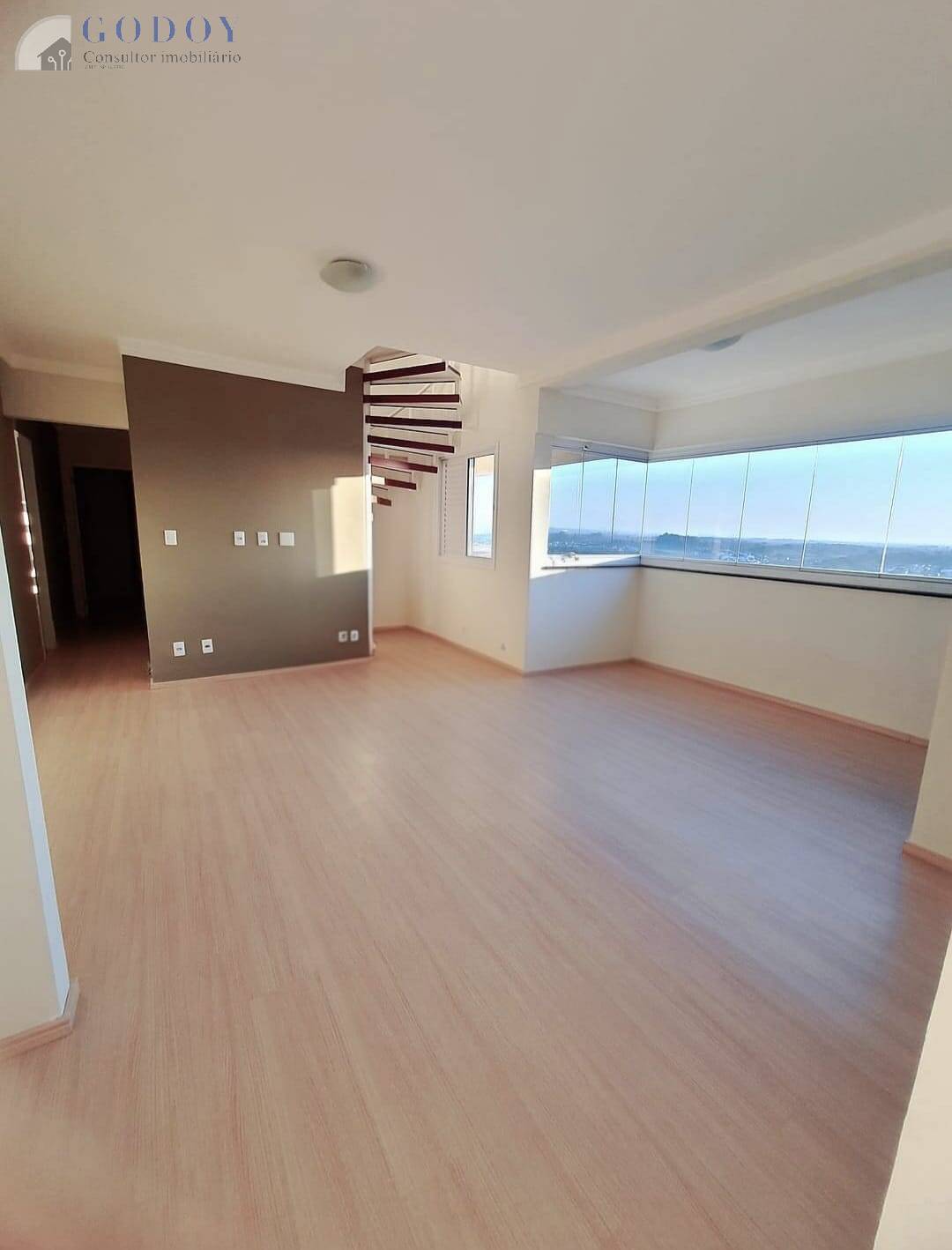 Cobertura à venda e aluguel com 3 quartos, 150m² - Foto 3