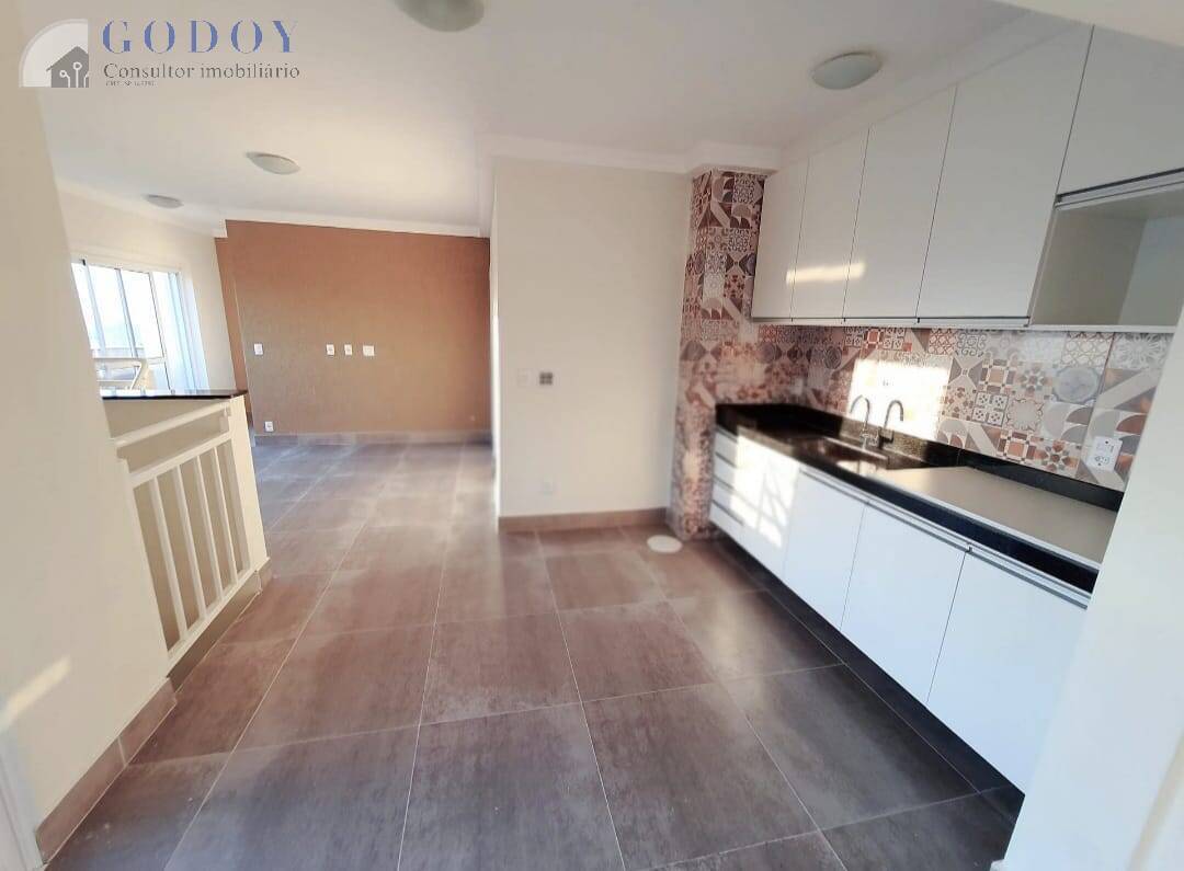 Cobertura à venda e aluguel com 3 quartos, 150m² - Foto 1