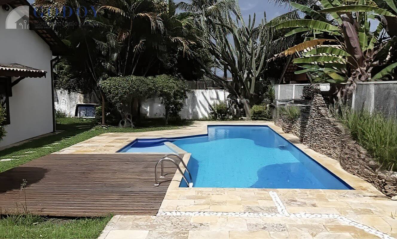Casa para alugar com 4 quartos, 396m² - Foto 5