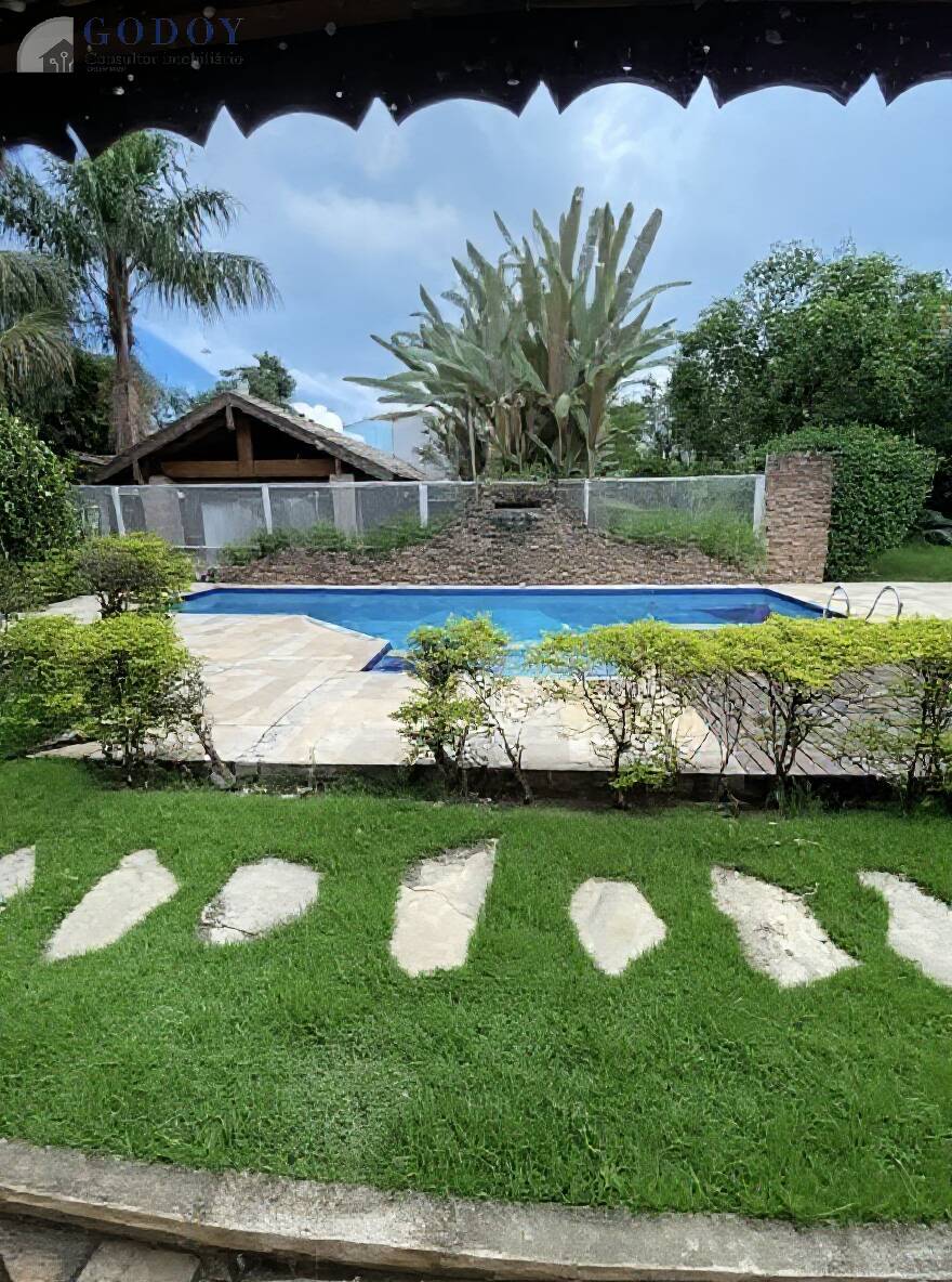 Casa para alugar com 4 quartos, 396m² - Foto 6