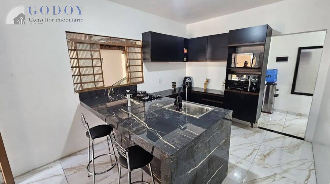 Casa, 3 quartos, 217 m² - Foto 6