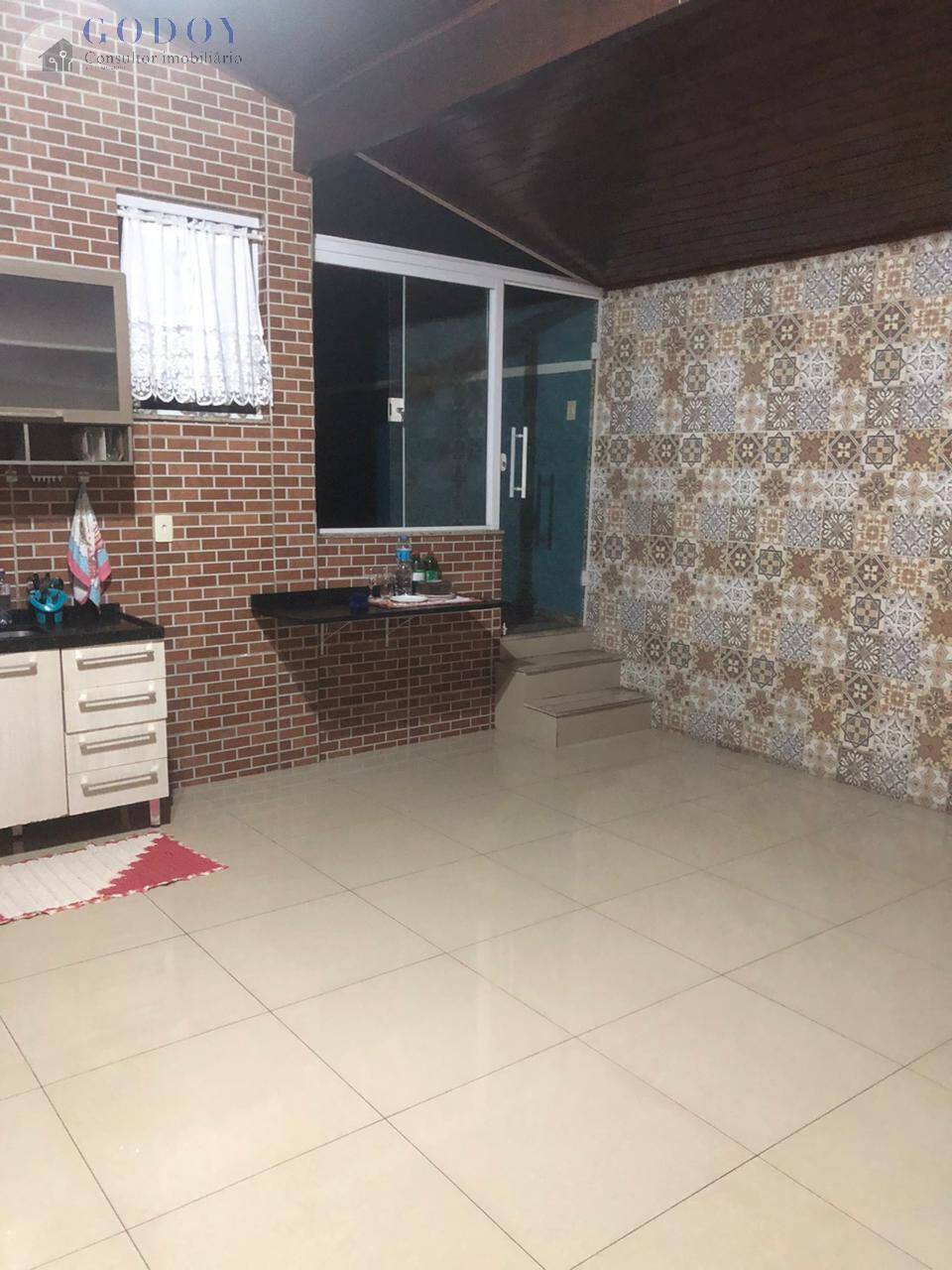 Casa à venda com 2 quartos, 110m² - Foto 7