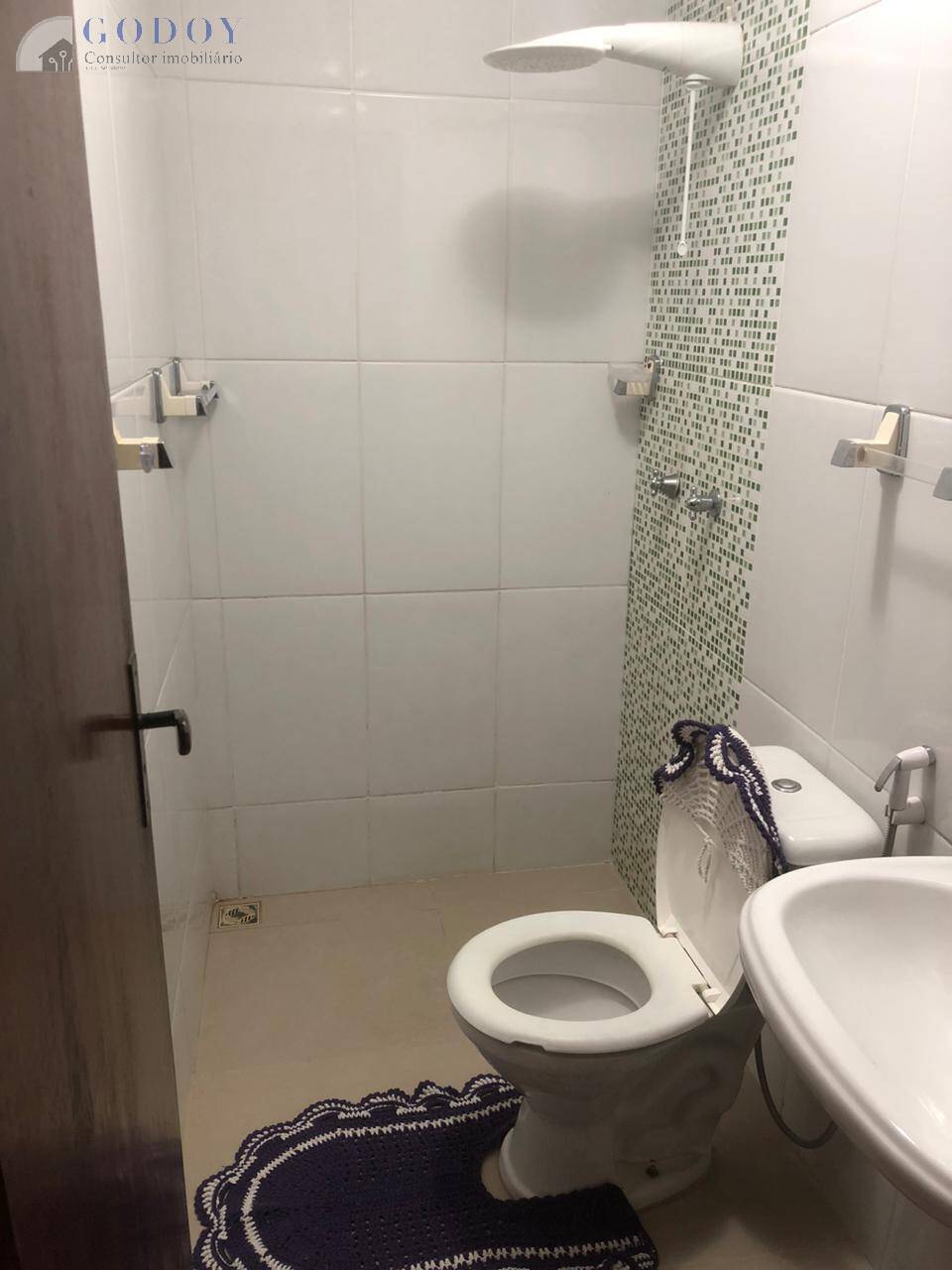 Casa à venda com 2 quartos, 110m² - Foto 8