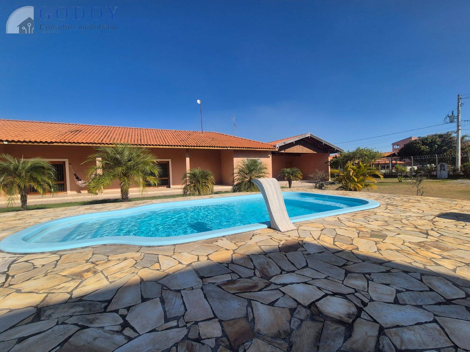 Chácara à venda com 3 quartos, 230m² - Foto 5
