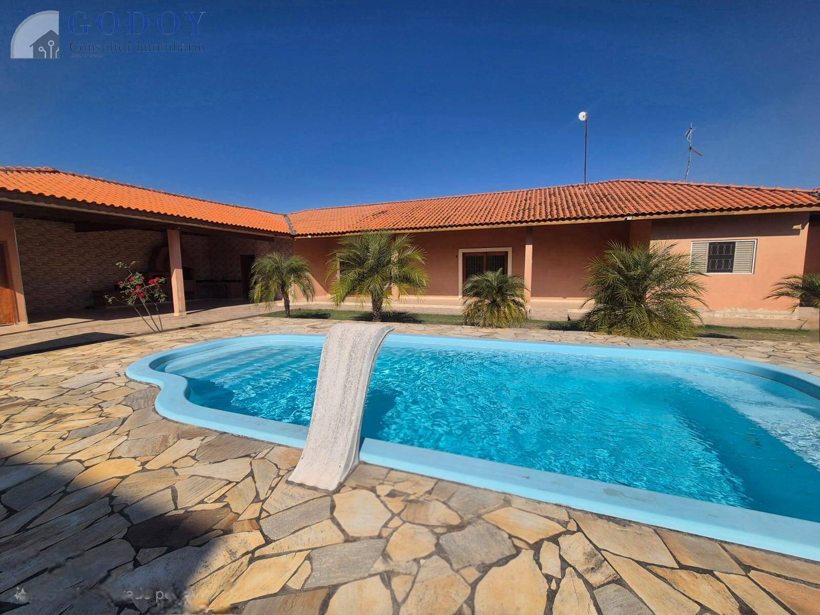 Chácara à venda com 3 quartos, 230m² - Foto 6