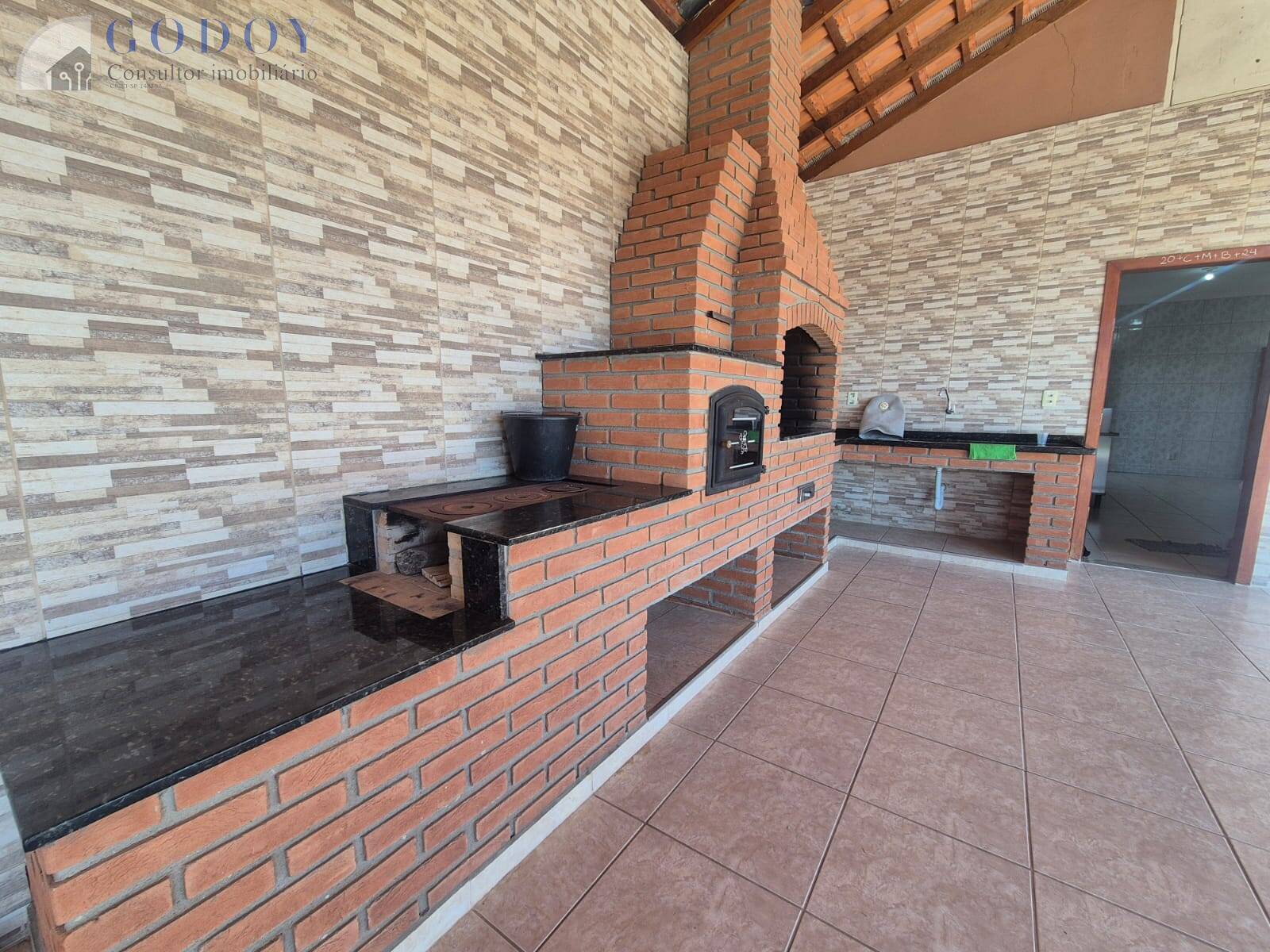 Chácara à venda com 3 quartos, 230m² - Foto 8