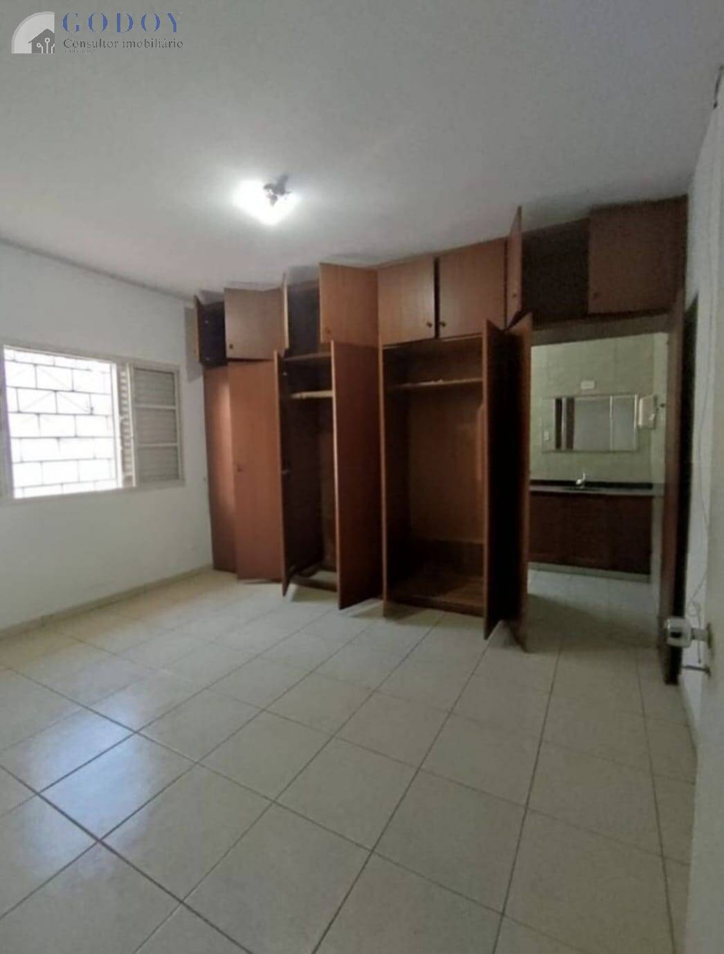 Casa à venda com 4 quartos, 248m² - Foto 8