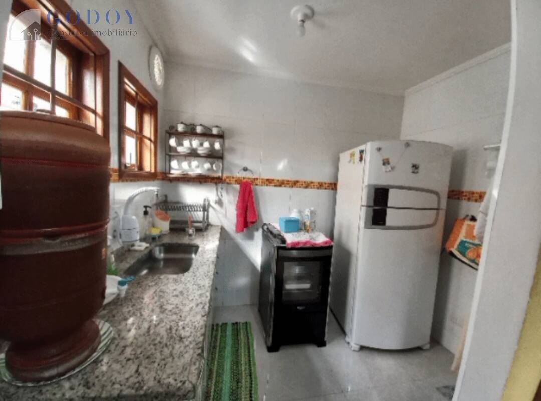 Sobrado à venda e aluguel com 3 quartos, 164m² - Foto 4