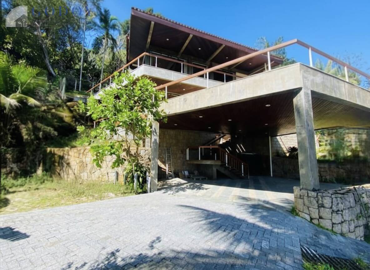Casa, 5 quartos, 605 m² - Foto 1