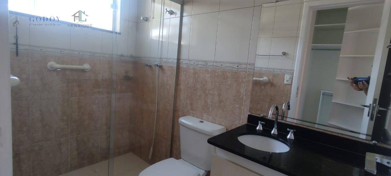 Sobrado à venda e aluguel com 4 quartos, 240m² - Foto 26