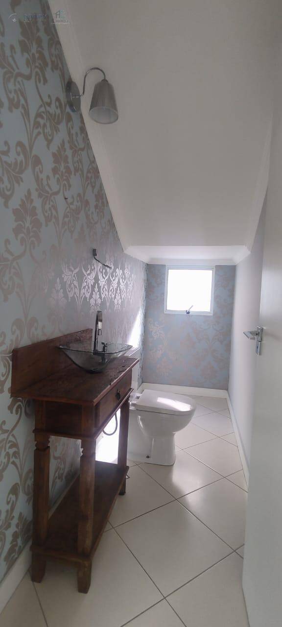 Sobrado à venda e aluguel com 4 quartos, 240m² - Foto 27