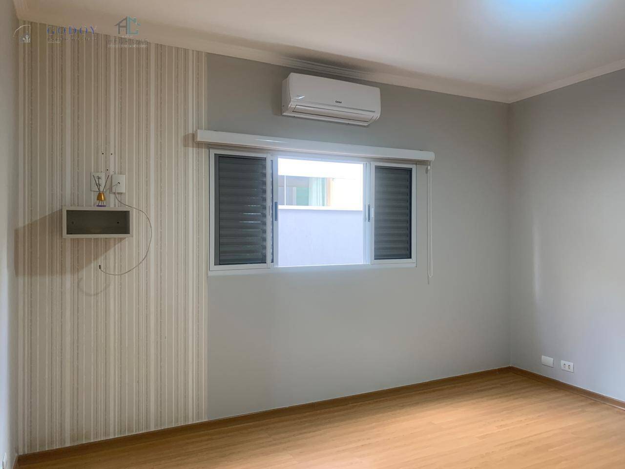Sobrado à venda e aluguel com 4 quartos, 240m² - Foto 48
