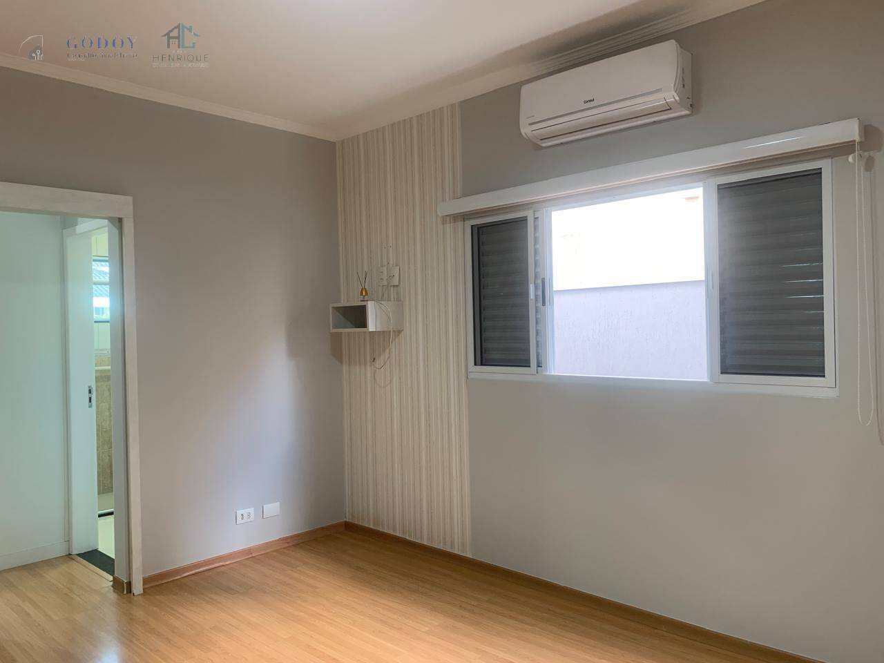 Sobrado à venda e aluguel com 4 quartos, 240m² - Foto 52