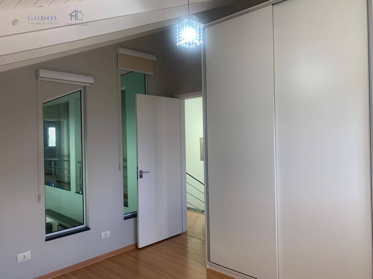 Sobrado à venda e aluguel com 4 quartos, 240m² - Foto 60