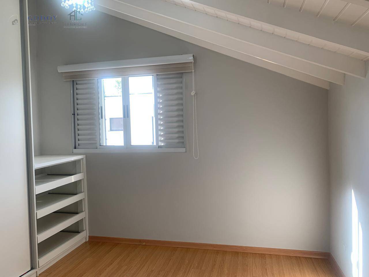 Sobrado à venda e aluguel com 4 quartos, 240m² - Foto 59