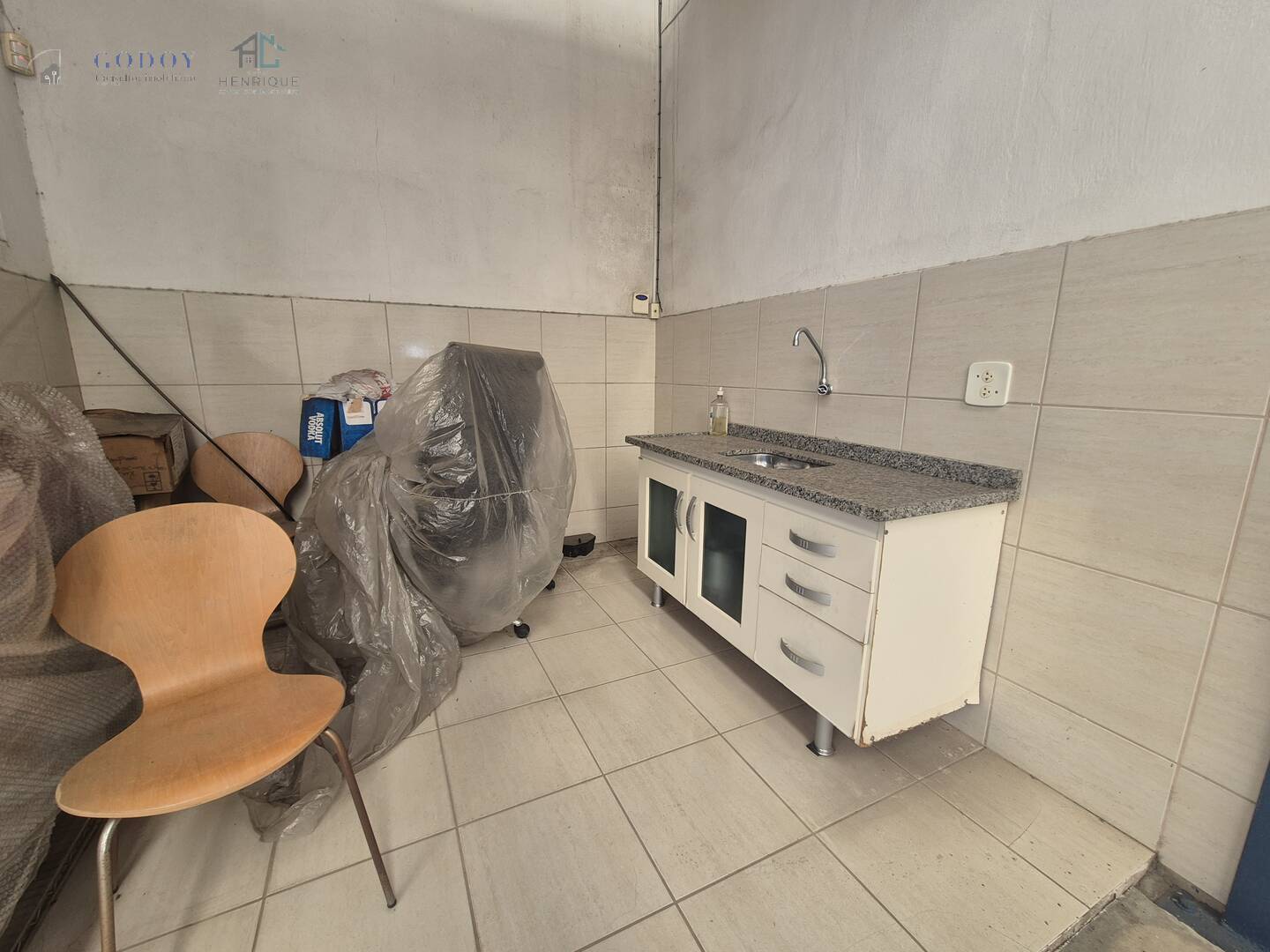 Depósito-Galpão, 805 m² - Foto 15