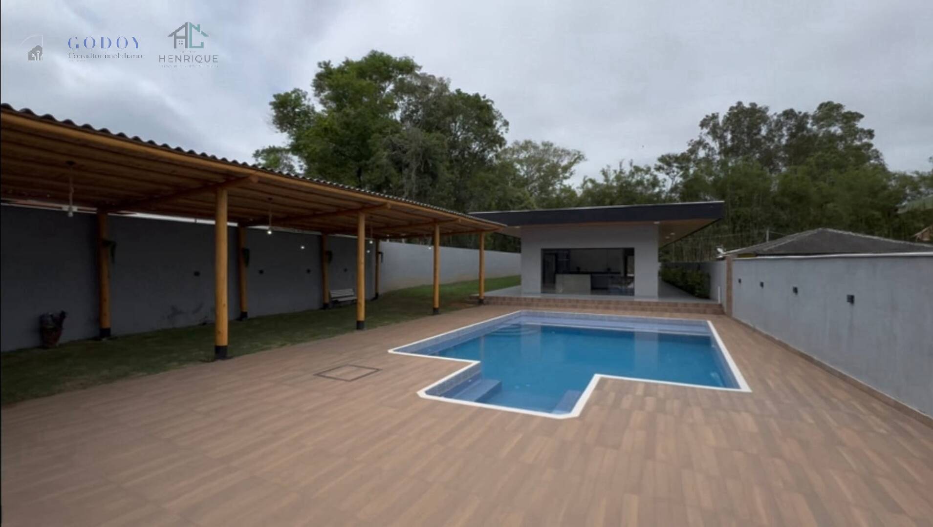 Chácara, 3 quartos, 1070 m² - Foto 12