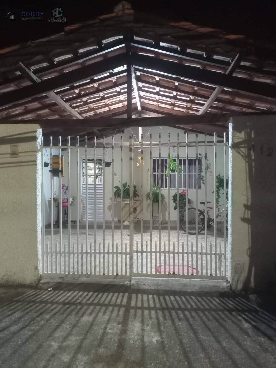 Casa, 2 quartos, 124 m² - Foto 1