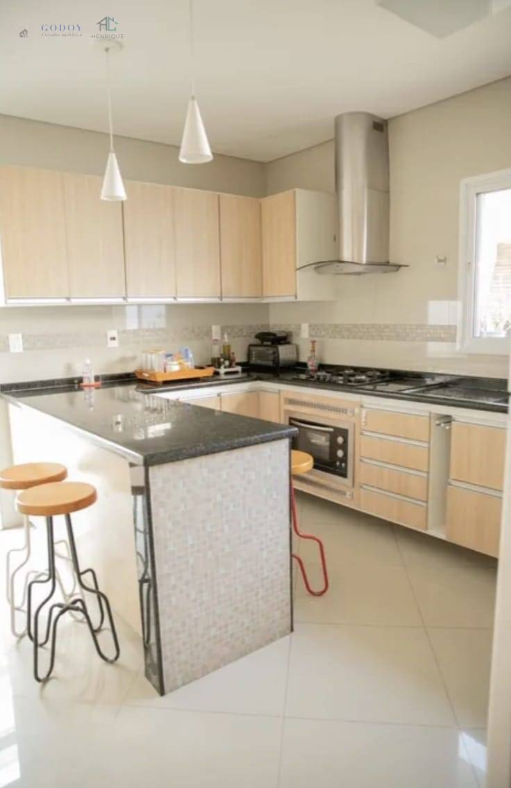 Sobrado, 3 quartos, 247 m² - Foto 6