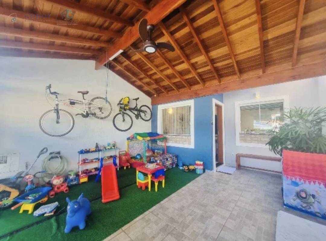 Casa, 2 quartos, 150 m² - Foto 1