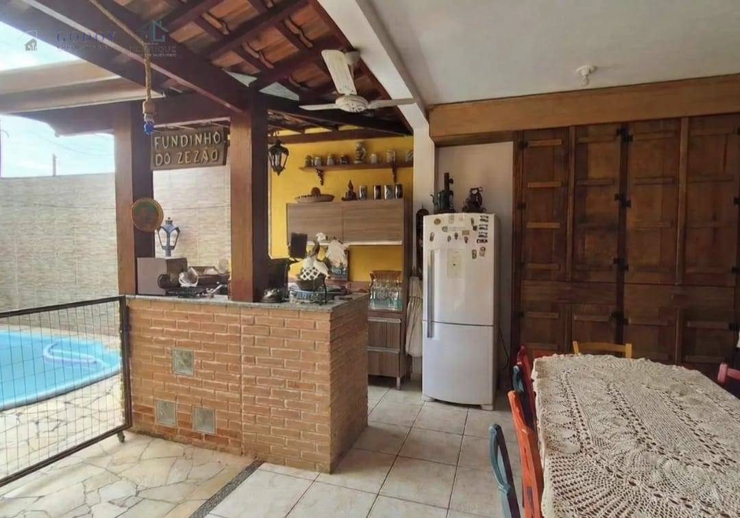 Sobrado, 4 quartos, 300 m² - Foto 2