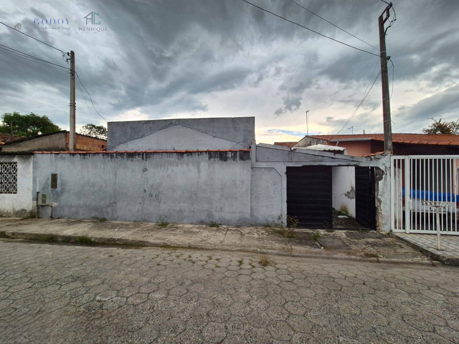 Casa, 3 quartos, 60 m² - Foto 1