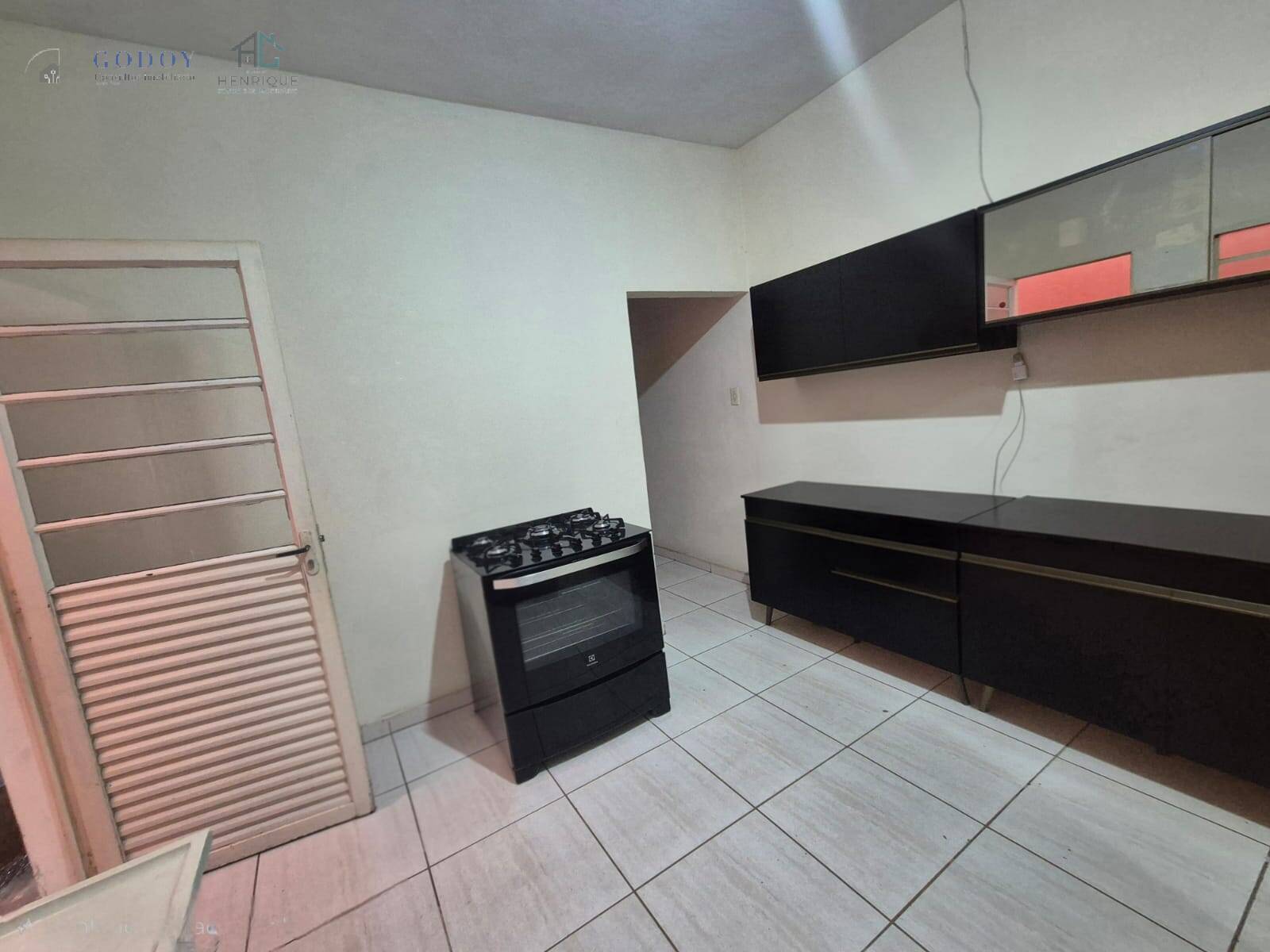 Casa, 2 quartos, 68 m² - Foto 3